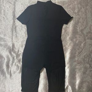 I am selling a Fashion Nova 2 set in size small and color black.